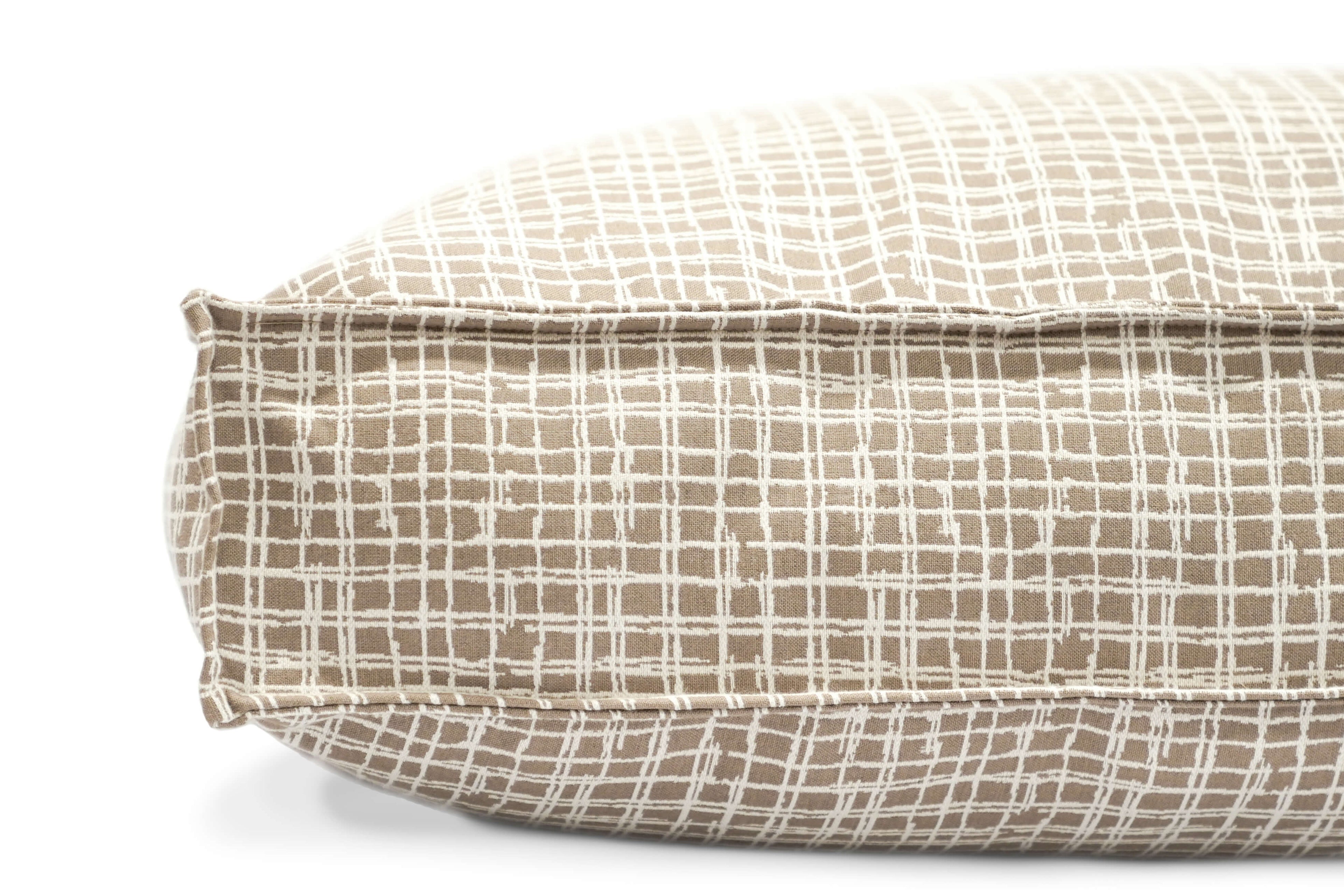 Handmade Rectangular Dog Bed – Cozy & Supportive